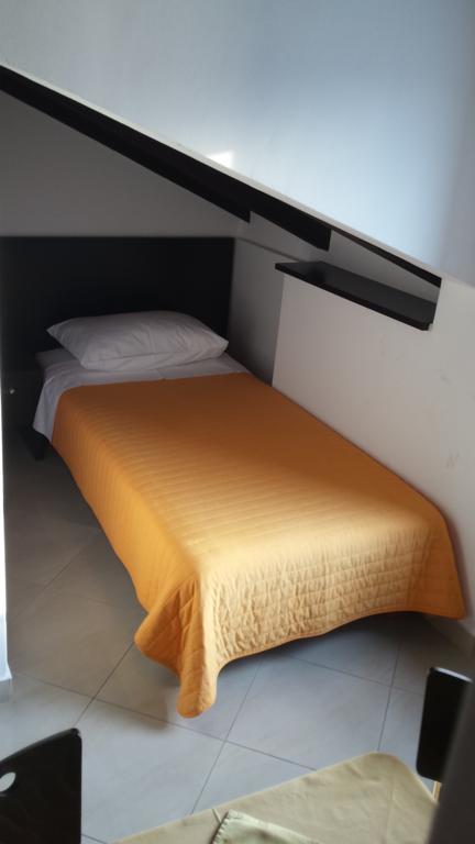 Apartments Riva Trogir Ruang foto