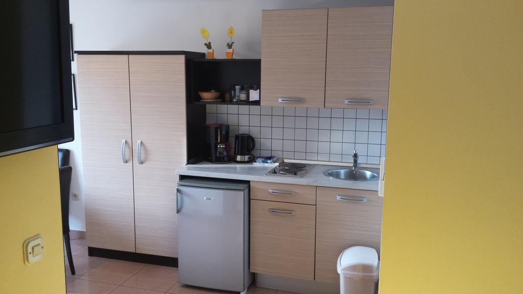 Apartments Riva Trogir Ruang foto
